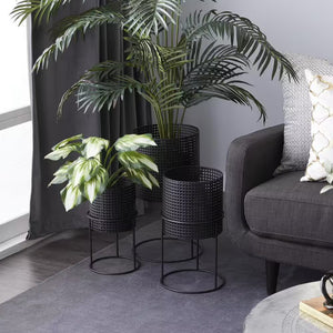 23 In., 19 In., and 15 In. Large Black Metal Indoor Outdoor Woven Planter with Removeable Stands (3- Pack)